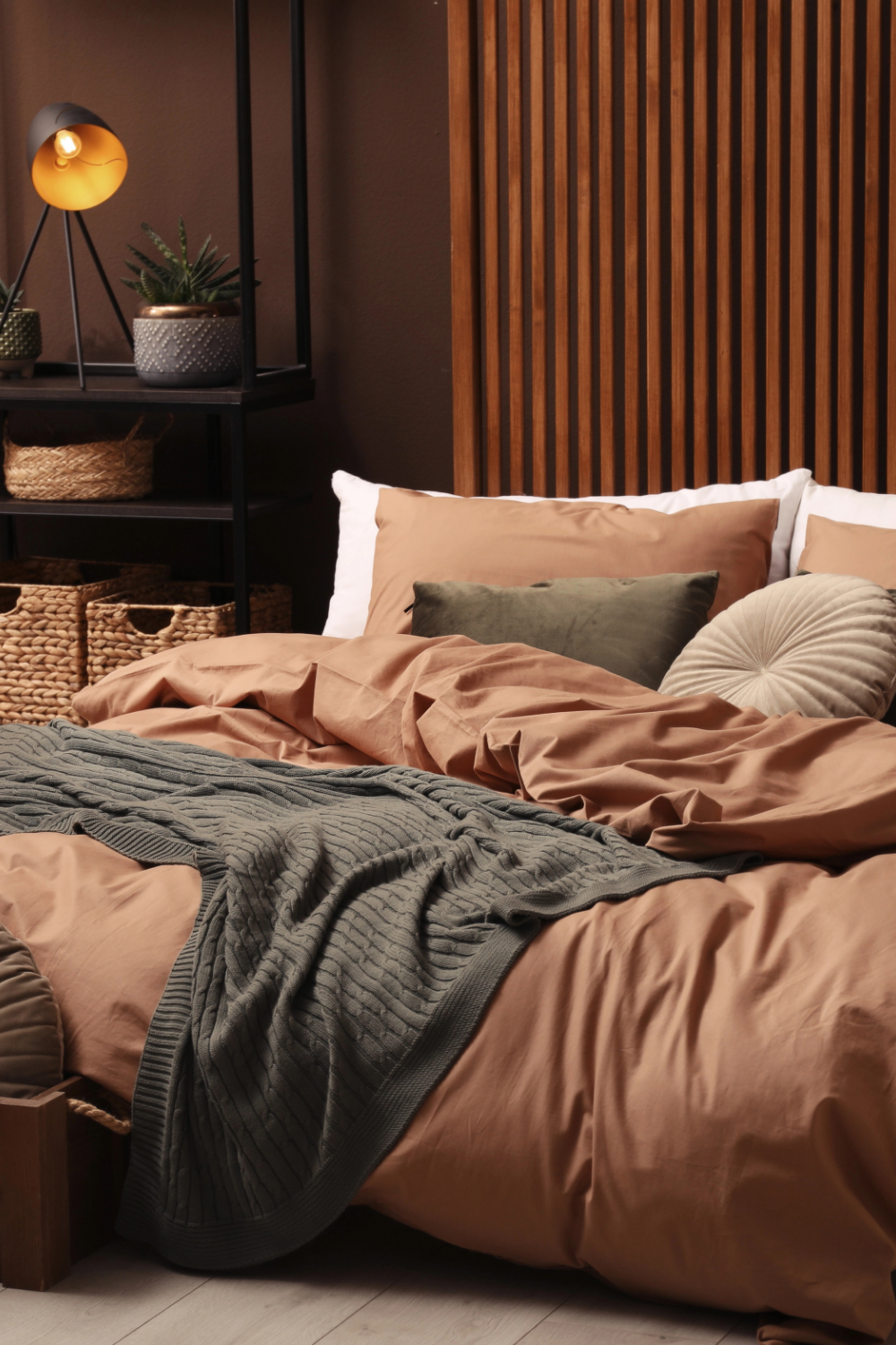earth tone bedroom decor